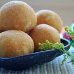 Moong ka laddu