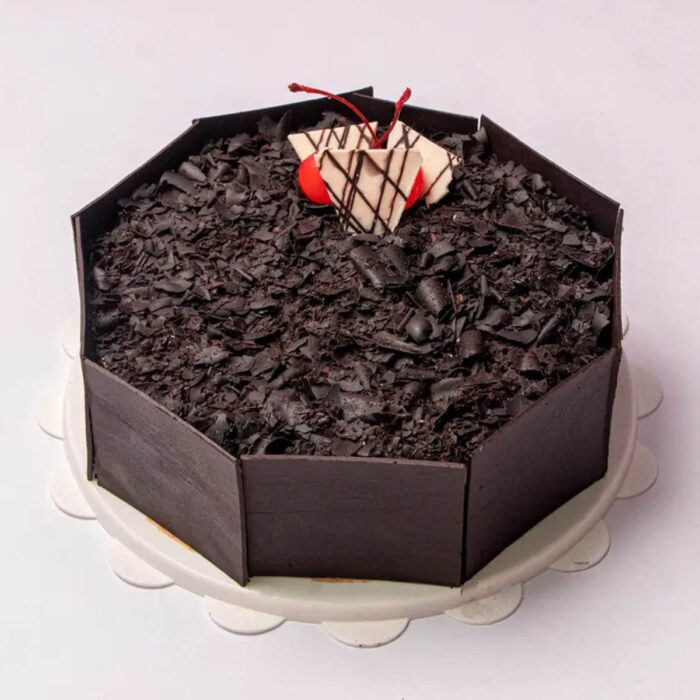 Chocolate Lady Cake - Image 1