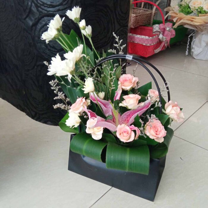 Mix Flower Bouquet - Image 1